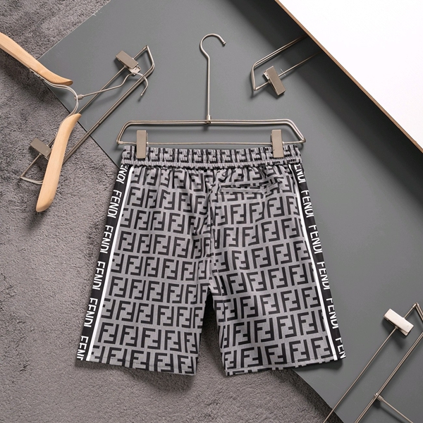 ブランドハーフパンツ背面デザイン